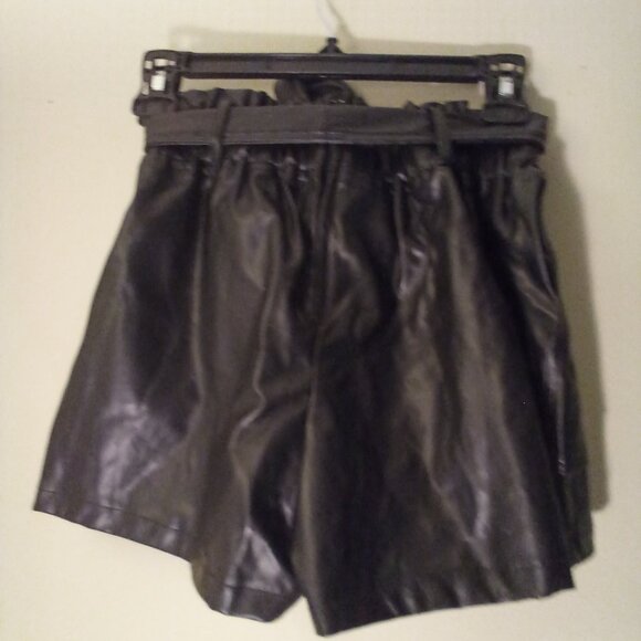 Windsor Shorts Women S Faux Leather Belt Pockets Elastic Black - Picture 11 of 14